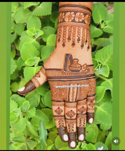 Charwachauth Mehndi Designs, Krwachoth Special Look Mehndi, Mhendi Design For Karva Chauth, Krwachuth Mehndi Designs, Karwachauth Mendhi Designs, Karva Chauth Mehendi Ideas, Karwachauth Mehendi Ideas, Karvachouth Mehandi Designs, Krva Choth Mehandi