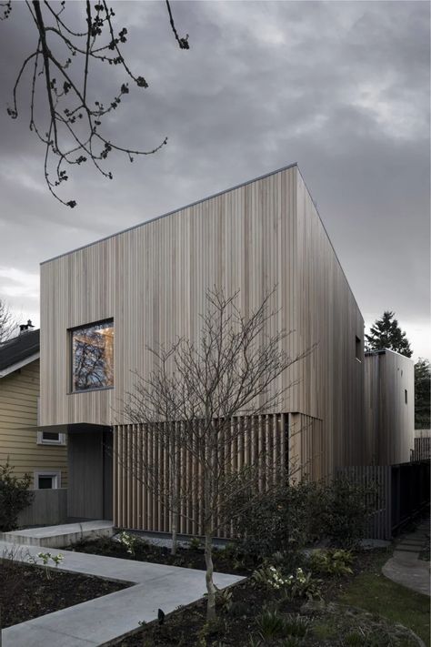 Pale wood clads Courtyard House in Vancouver by Leckie Studio Leckie Studio, Studio Architecture Design, Studio Architecture, Passive Solar Design, Wood And Concrete, Glazed Walls, Pale Wood, Solar Design, Studios Architecture