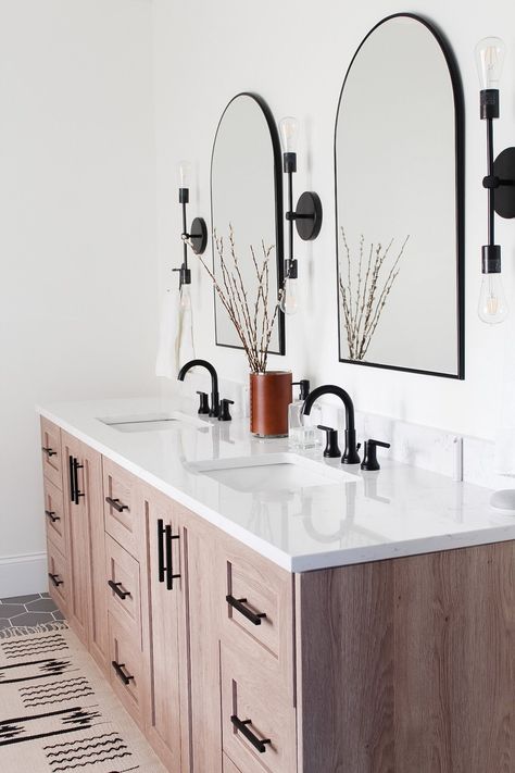 Ikea Kitchen Units, Ikea Bathroom Vanity, Stowe House, Wood Worktop, Farmhouse Vanity, Bathroom Hacks, Ikea Bathroom, Stunning Bathrooms, Wood Bathroom