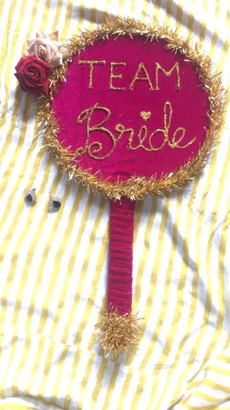 Wedding Props Ideas Diy, Gifts For Indian Bride, Diy Wedding Props, Wedding Props Indian, Shadi Props, Desi Wedding Ideas, Wedding Props Ideas, Mehndi Props, Shadi Preparation