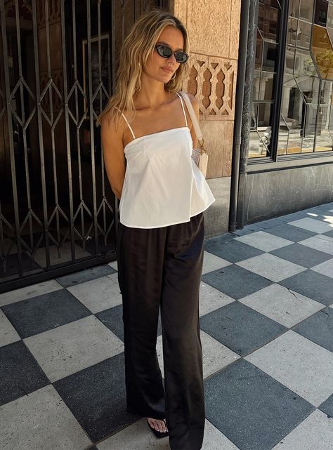 Pants Relaxed fit 100% polyester Silky material Elasticated waistband Wide leg Non-stretch Unlined Silk Black Pants Outfit, Black Flare Pants Outfit Aesthetic, Black Silk Pants Outfit, Black Flowy Pants Outfit, Black Satin Pants Outfit, Silk Pants Outfit, Foldover Pants, Satin Pants Outfit, Black Silk Pants