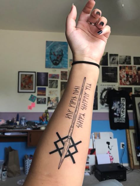 39 Viking Symbol Tattoo Designs and Their Powerful Meanings - On Your Journey Gungnir Spear Tattoo, Odin Symbol Tattoo, Odins Spear Tattoo, Tattoo Ideas Viking, Gungnir Tattoo, Odin Tattoo Ideas, Heathen Tattoo, Odins Spear, Odin Spear