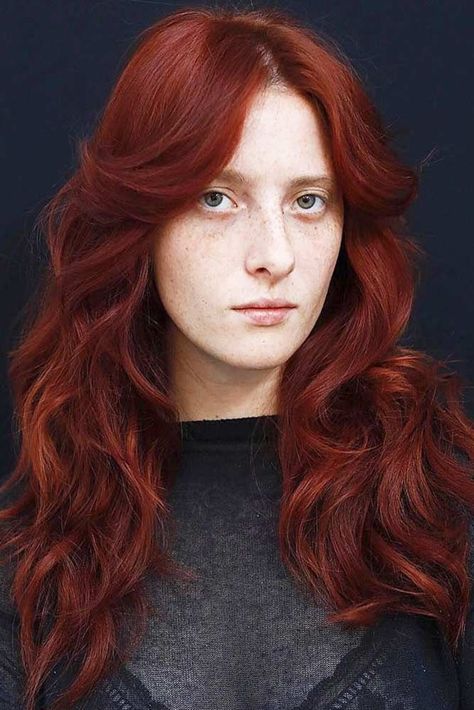 Dark Ginger Hair #redhair #wavyhair ❤️ Discover the red hair color chart! Strawberry blonde, copper, dark auburn and lots of colors are waiting for you. These ombre and balayage highlights ideas will make you look like natural redheads! ❤️ See more: http://lovehairstyles.com/shades-of-red-hair/ #lovehairstyles #hair #hairstyles #haircuts Dark Ginger Hair Color, Ginger Red Hair Color, Red Hair Color Chart, Ginger Red Hair, Dark Ginger Hair, Ginger Hair Dyed, Dark Ginger, Auburn Balayage, Ginger Red