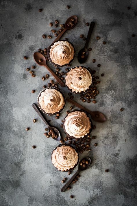 12 Mind-Blowing Ways To Put Coffee In Everything Cupcakes Photography, Espresso Buttercream, Food Photography Cake, Cupcake Photography, Weight Watcher Desserts, Food Photography Dessert, Dark Chocolate Cupcakes, Baking Photography, Swirl Cupcakes