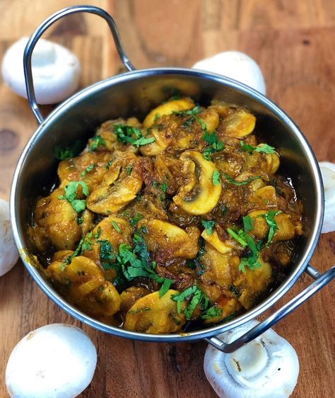 Mushroom Bhaji, Mushroom Side Dish Recipes, Mushroom Side Dish, Mushroom Side Dishes, Bhaji Recipe, Recipes Indian, Fruit Salad Recipes, Indian Restaurant, Food Names