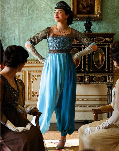 Lady Sybil did her best to shock the family when she came down to dinner in these billowing trousers - and succeeded Harem Pants Outfit, Downton Abbey Costumes, Lady Sybil, New Frock, Jessica Brown Findlay, Downton Abbey Fashion, Jessica Brown, Downton Abby, Michelle Dockery