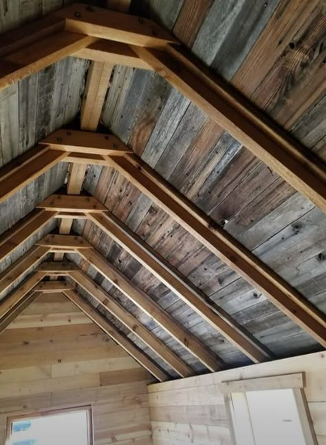 Timber Frame Joinery, Roof Truss Design, Wooden House Design, Framing Construction, Shop Barndominium, Timber Frame Construction, A Frame House Plans, Roof Construction, Roof Trusses