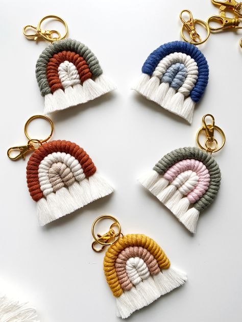 Made with 100% cotton yarn; these macrame keychains are super adorable and come in 5 different variants to choose from! Mini Macrame Rainbow, Macrame Rainbow Keychain, Homemade Accessories, Colorful Keychain, Rainbow Macrame, Rainbow Keychain, Macrame Rainbow, Mini Macrame, Handmade Keychain