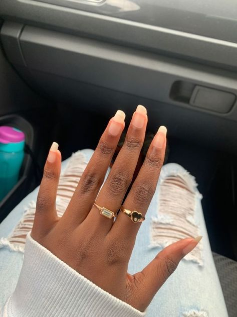 Long Natural Nails Designs, Wide Nails Bed Shape, Natural Looking Acrylic Nails, Natural Nails Manicure, Natural Looking Nails, Long Natural Nails, Wide Nails, Natural Nail Care, Natural Nail Designs