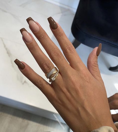 Shellac Nails Fall Autumn, Medium Square Acrylic Nails Brown, Nails Inspiration Herbst, Cute Brown Nail Ideas, Fall Gel Nails Ideas Autumn, Autunum Nails, Cosy Nails, Coffin Autumn Nails, Autumn Nails 2023 Trends