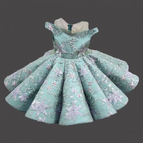 Ball Gown For Baby Girl, Panel Ball Gown, Gown For Baby Girl, Gown For Kids, Structured Gown, Birthday Frocks, Party Wear Frocks, Wedding Frocks, Stylish Baby Girls