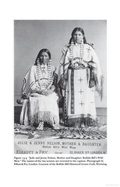 Julie Nelson and her mother Jenny Nelson/Yellow Elk Woman. (Antique photo of Julie Nelson, Apache Indian, Lakota Sioux, Native American Images, Native American Clothing, Wilde Westen, Native American Photos, American Western, American Living