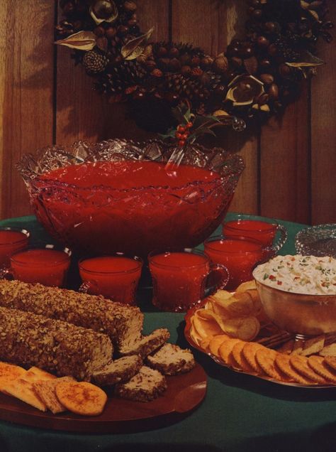 For Throwback Thursday, we're partying like it's 1979, Bon Appétit Style. 35 years ago, we could definitely see ourselves following this advice: When in doubt, "Start Every Party with a Cheese Log"! Click on the photo for more. | Formaggi | via @Bonnie Helton Appetit Magazine 70s Dinner Party, 1970s Food, 70s Food, 1970s Party, 70s Party Theme, Vintage Christmas Party, Food Shots, Cheese Log, Fondue Party