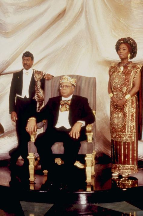 Eddie Murphy, James Earl Jones & Madge Sinclair  (RIP) ;  Coming To America 1988 Madge Sinclair, Coming To America Movie, America Theme, Coming To America, Black Panthers, Eddie Murphy, Black Actors, Funny Picture, Movie Costumes