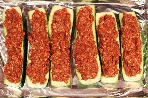 stuffed zucchini 5 Stuffed Zucchini Recipes Beef And Rice, Beef Stuffed Zucchini Boats, Mexican Stuffed Zucchini Boats, Ground Beef Stuffed Zucchini, Southwest Stuffed Zucchini Boats, Taco Stuffed Zucchini, Parmesan Squash, Zucchini Rice, Ground Beef Rice