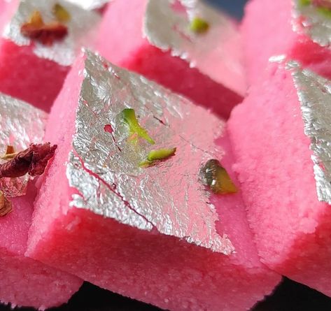 Pink kaju barfi Kaju Barfi, Thali Chains, Fancy Drinks, Indian Desserts, Indian Sweets, Indian Food Recipes, Food Photography, Dessert, Drinks