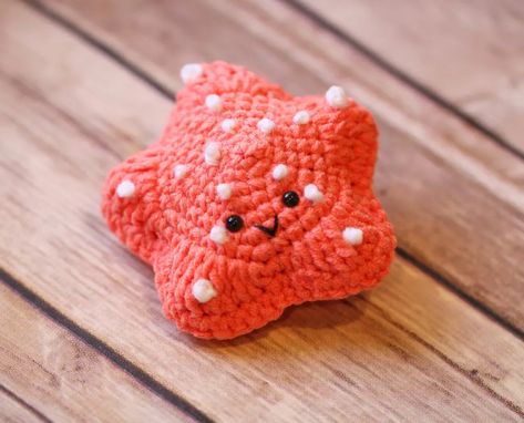 Starfish Free Crochet Pattern - Little World of Whimsy Crochet Starfish Amigurumi, Amigurumi Starfish Free Pattern, Starfish Crochet Pattern Free, Starfish Amigurumi, Starfish Crochet, Angels Crochet, Crochet Journal, Crochet Starfish, Amigurumi Projects