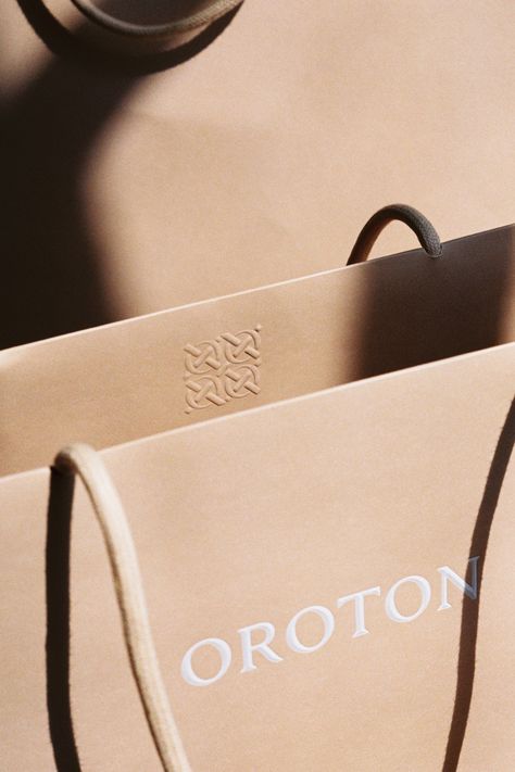 Bag Packaging Design, Luxury Brand Packaging, Luxury Paper Bag, Store Packaging, Shopping Bag Design, Paper Bag Design, Luxury Packaging Design, Collateral Design, Embossed Bag