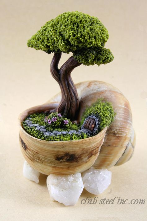 Minimal Resume Design, Fairy Garden Design Ideas, Apple Snail, Fairy Garden Designs, Design Cv, Faeries Gardens, Mini Fairy Garden, Diy Fairy, Fairy Garden Diy