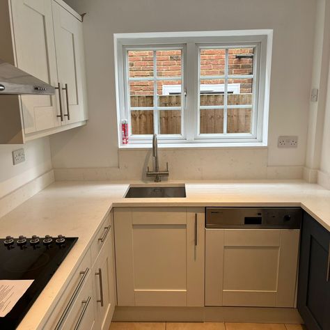 Another successful project with @kitchen.makeovers This Bianco Carrara white quartz worktop is subtle and delicate in appearance with delicate grey veining that mimics the appearance of a pure natural marble like #carrara #quartz #quartzcountertops #kitchen #kitchenworktops Kitchen White Worktop, Quartz Worktop, White Worktop, Carrara Quartz, Kitchen Makeovers, Kitchen White, Kitchen Worktop, Work Tops, White Quartz