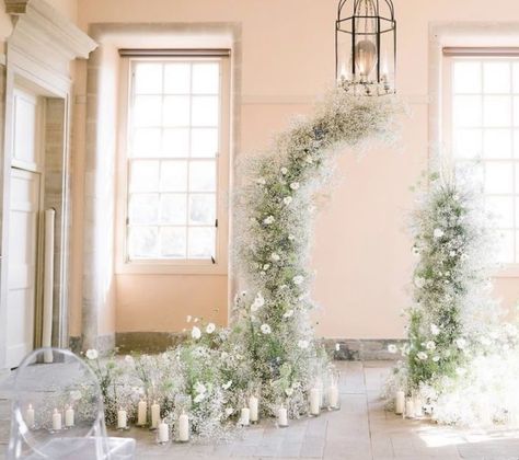 Inside Wedding Arch, Gypsophila Wedding, Floral Arch Wedding, Floral Installations, Daisy Wedding, Wedding Arbour, Wedding Design Decoration, All White Wedding, Unpopular Opinion