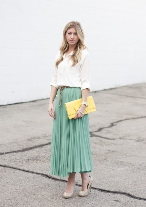 Mint Skirt Outfit, Green Pleated Skirt Outfit, Metallic Skirt Outfit, Yellow Skirt Outfits, Leanne Barlow, Elle Apparel, Mint Outfit, Mint Skirt, Green Pleated Skirt