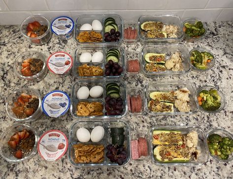 mins When you are all done, pack everything into your containers! I typically ate 1/2 zucchini boat a night, Gastric Bypass Meal Plan, High Protein Bariatric Recipes, Bariatric Recipes Sleeve, Bariatric Meal Prep, Vsg Recipes, Gastric Bypass Recipes, Wls Recipes, Bariatric Friendly Recipes, Bariatric Diet