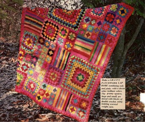 Simple and fun, granny squares sampler crochet blanket pattern. Granny squares are so loved, everyones favorite shown here in reds and pinks. Includes a how to make a basic granny square so that once youve mastered the simple square you can so many fun projects! Size: - 42 x 52 inches Materials: - Indian Afghan Crochet Pattern, Granny Square Crochet Blanket Pattern, Sampler Afghan, Granny Square Crochet Blanket, Square Crochet Blanket, Granny Square Häkelanleitung, Blanket Colors, Motifs Granny Square, Crochet Granny Square Afghan