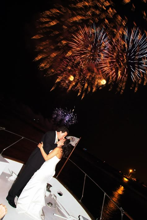 firework at a yacht wedding Yacht Wedding Party, Boat Wedding Party, Wedding On The Yacht, Wedding On Boat, Yacht Wedding Reception Decor, Wedding Yacht, Wedding On A Yacht Ideas, Wedding Boat Send Off, Wedding Boat