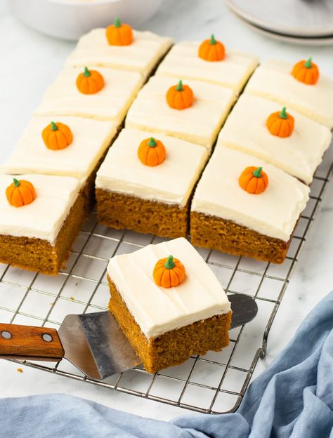 Easy Pumpkin Sheet Cake, Pumpkin Sheet Cake Decoration, 9x13 Pumpkin Cake, Pumpkin Pie Sheet Cake, Pumpkin Countertop Cake, Pumpkin Cake With Cream Cheese Icing, Pumpkin Cake Using Spice Cake, Pumpkin Sheet Cake Recipes, Pumpkin Cake Cream Cheese Frosting