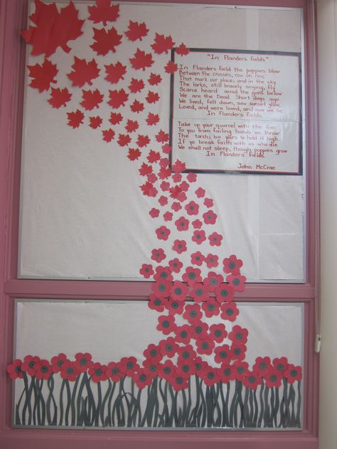 Remembrance Day Bulletin Board "In Flander's Fields" Flanders Field Art, Remembrance Day Board Ideas, Remembrance Day Art Middle School, Remembrance Day Bulletin Board, Art Projects For High School, Poppy Craft For Kids, Remembrance Day Activities, Remembrance Day Art, Poppy Craft