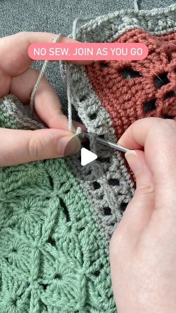 Meema Makes 🌻 on Instagram: “As requested, this is a longer clip of the join as you go method I am using for my crocheted sampler squares blanket. I will do a tutorial…” Crochet Squares Together, Granny Square Joining, How To Connect Granny Squares Crochet, Join As You Go Crochet Squares, Join As You Go Crochet, Join Granny Squares, Crochet Granny Squares Together, Crochet Join As You Go Granny Squares, Join Granny Squares Crochet