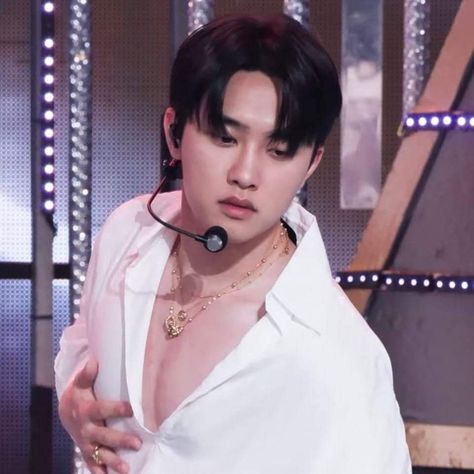 Oppa Lab - I mean weve seen his body in a movie but it... | Facebook It Hits Different, Exo Abs, Performing On Stage, Exo Kyungsoo, Hits Different, Cover Wallpaper, Exo Do, Do Kyung Soo, Cream Soda