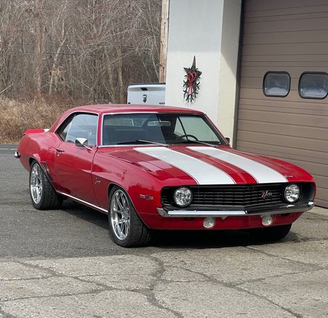 Classic Red 1969 Chevrolet Camaro Coupe – AnythingEverything Red Camaro Aesthetic, Voltron Aesthetic, Chevrolet Camaro Ss 1969, Camaro Ss 1969, 1969 Chevy Camaro Ss, Red Chevrolet, Pictures Of Cars, Red Camaro, Chevrolet Camaro 1969