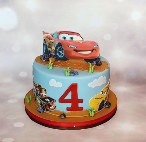 Cakes For 2 Year Boy, Cake For 4 Year Boy, Cake Design For Boys, Car Cakes For Boys, Cars Cake Design, Disney Cars Cake, Kids Birthday Cupcakes, Car Cakes, Cake Designs For Boy