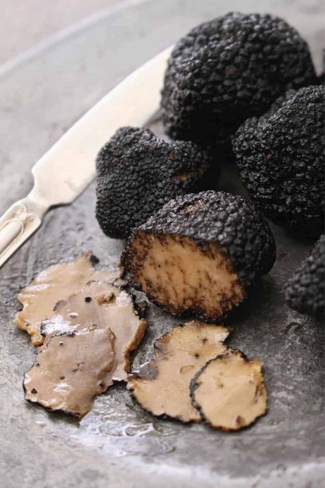 Truffle Recipes, Edible Fungi, Truffle Mushroom, Truffle Butter, Truffle Recipe, Truffle Oil, White Truffle, Black Truffle, Vegetarian Paleo