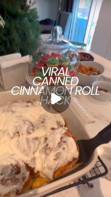 Marian Holden on Instagram: "It’s that time of year so I thought I would share my viral canned cinnamon roll hack. You would never know these are from a can. They taste homeade and delicious!

#designerstouch #cinnamonrolls #baking #recipe #holidaybrunch #christmas #viralrecipes" Pillsbury Cinnamon Rolls Hack, Things To Do With Cinnamon Rolls, Viral Canned Cinnamon Roll Hack, Christmas Morning Sweet Breakfast, Canned Cinnamon Roll Recipes Pillsbury, Viral Cinnamon Roll Hack, Store Bought Cinnamon Rolls Hacks, Canned Cinnamon Roll Hacks, Cinnamon Roll Hacks Canned