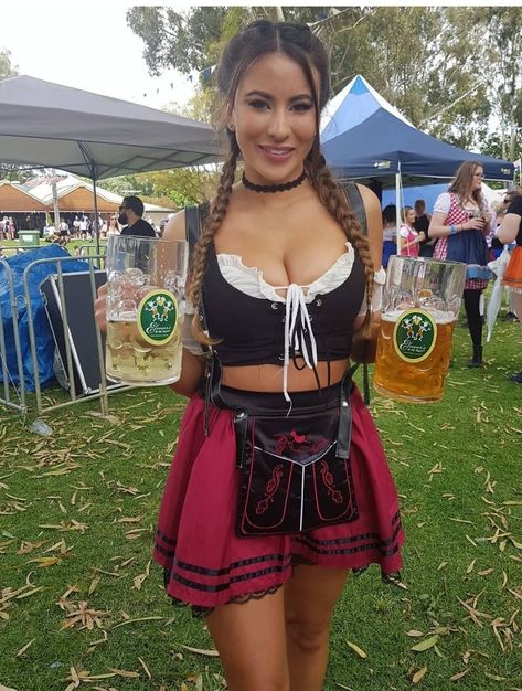 Octoberfest Women, Octoberfest Outfits, Octoberfest Costume, Octoberfest Girls, Beer Maid, Oktoberfest Woman, Beer Girl, Website Link, Costumes For Women