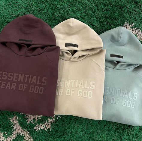 Essentials Fear Of God Hoodie, Gold Necklace For Men, Essentials Hoodie, Hoodie Aesthetic, Future Wardrobe, Xmas List, Fear Of God Essentials, Sneaker Stores, Fear Of God