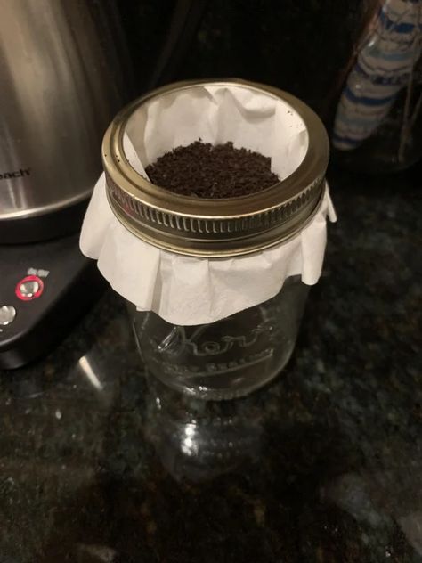 Mason Jar Pour Over Coffee : 4 Steps (with Pictures) - Instructables Brew Coffee Recipe, Hot Coffee Drinks, Cold Brew Coffee Recipe, Pour Over Coffee Maker, Mr Coffee, Coffee Drinker, Easy Coffee, Coffee Recipe, Drinks To Try