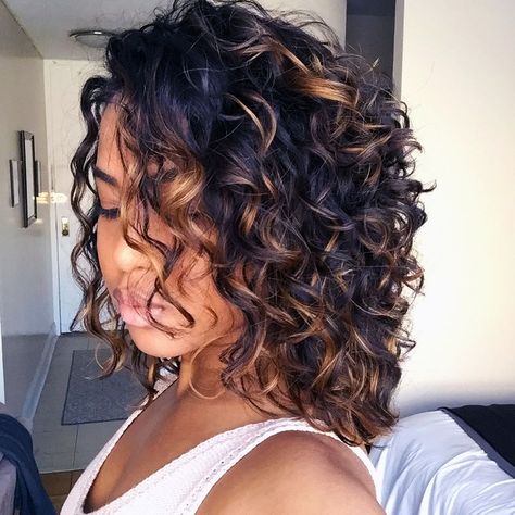 What You Would Never Know From Looking at My Full Head of Curls Balayage Straight, Hair Curl, Layered Curly Hair, Curly Hair Photos, Colored Curly Hair, Haircuts For Curly Hair, Curly Bob Hairstyles, Permed Hairstyles, Curly Hair Cuts