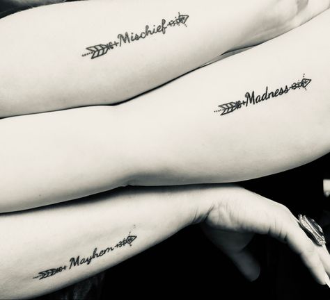 Sibling Quote Tattoos For 3, Triple Sister Tattoo, 3 Best Friends Tattoo, Friends Tattoo For 3, Matching Tattoo Ideas For Three People, Sister Tats For 3, Unique Sister Tattoos For Three, Group Of Three Tattoo Ideas, 3sister Tattoos