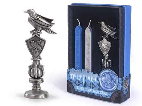 Noble Collection Harry Potter, Harry Potter Accessories, Noble Collection, Ravenclaw House, School Badges, Harry Potter Ravenclaw, Harry Potter Merchandise, Harry Potter 2, Wizarding World Of Harry Potter