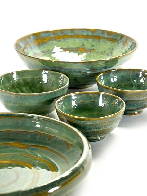 Rustic Pottery, Keramik Design, Organic Lines, Mini Bowls, Pottery Glazes, Ceramics Ideas Pottery, Green Ceramics, The Pure, Ceramic Dishes