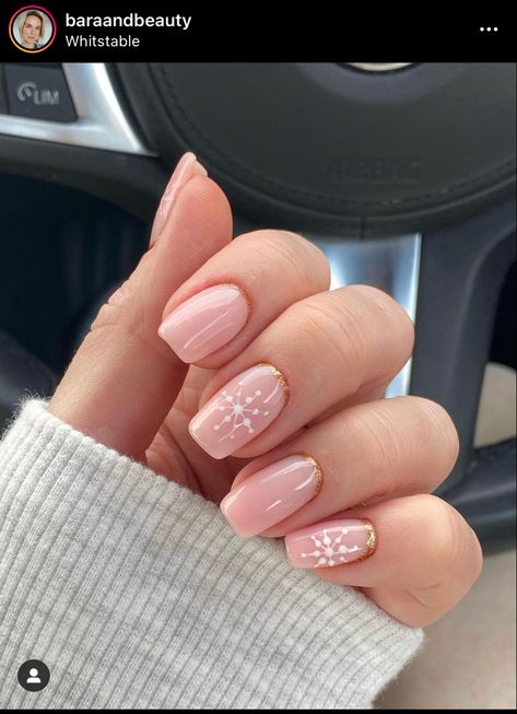 Photo Nails Ideas, Reverse French Tip Nails, Engagement Photo Nails Ideas, Engagement Photo Nails, Reverse French Tip, Snowflakes Nails, Winter Nail Art Ideas, Photo Nails, Snowflake Nail Design