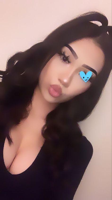 Copy N Paste Latina, E Kitten, Baddie Hairstyles Latina, Copy And Paste Latina, Latina Pics, Latina Makeup Looks, Latina Hair, Dog Filter, Latina Makeup