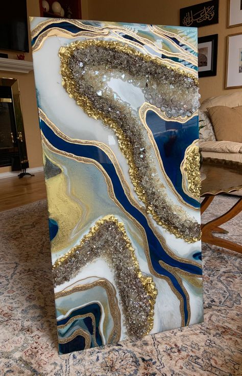 Blue Resin Art, Resin Art Canvas, Seni Resin, Blue Modern Art, Gold Artwork, Canvas For Beginners, Resin Art Painting, Geode Art, Resin Wall Art