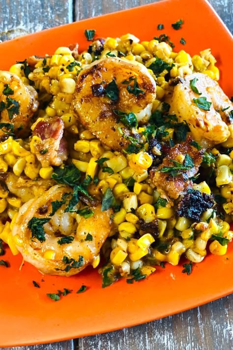 shrimp with corn Shrimp And Scallops On Blackstone, Blackstone Griddle Recipes Dinners Salmon, Blackstone Griddle Recipes Dinners Fish, Breakfast Blackstone Griddle Recipes, Blackstone Seafood Recipes, Blackstone Griddle Recipes Dinners Shrimp, Blackstone Seafood, Shrimp On Blackstone Griddle, Blackstone Shrimp Recipes