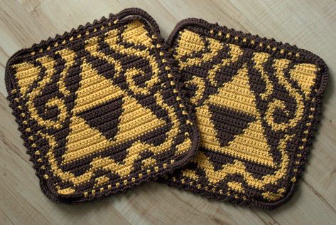 Triforce Crochet, Knitting Dishcloth, Dishcloth Pattern, Crochet Tapestry, Fun Crochet Projects, Granny Square Crochet Pattern, Diy Crochet Projects, Tapestry Crochet, Crochet Squares