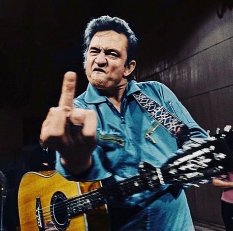 73 Likes, 5 Comments - Blazer (@getblazer) on Instagram: “So long, 2020. 📷: @jimmarshallphoto #johnnycash #happynewyear” Johnny Cash Middle Finger, Johnny Cash Tattoo, Finger Photo, Johnny Cash Art, Giving The Finger, Outlaw Women, Music Home Decor, Country Playlist, Playlist Covers Photos